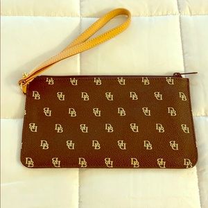 Dooney & Bourke Wristlet